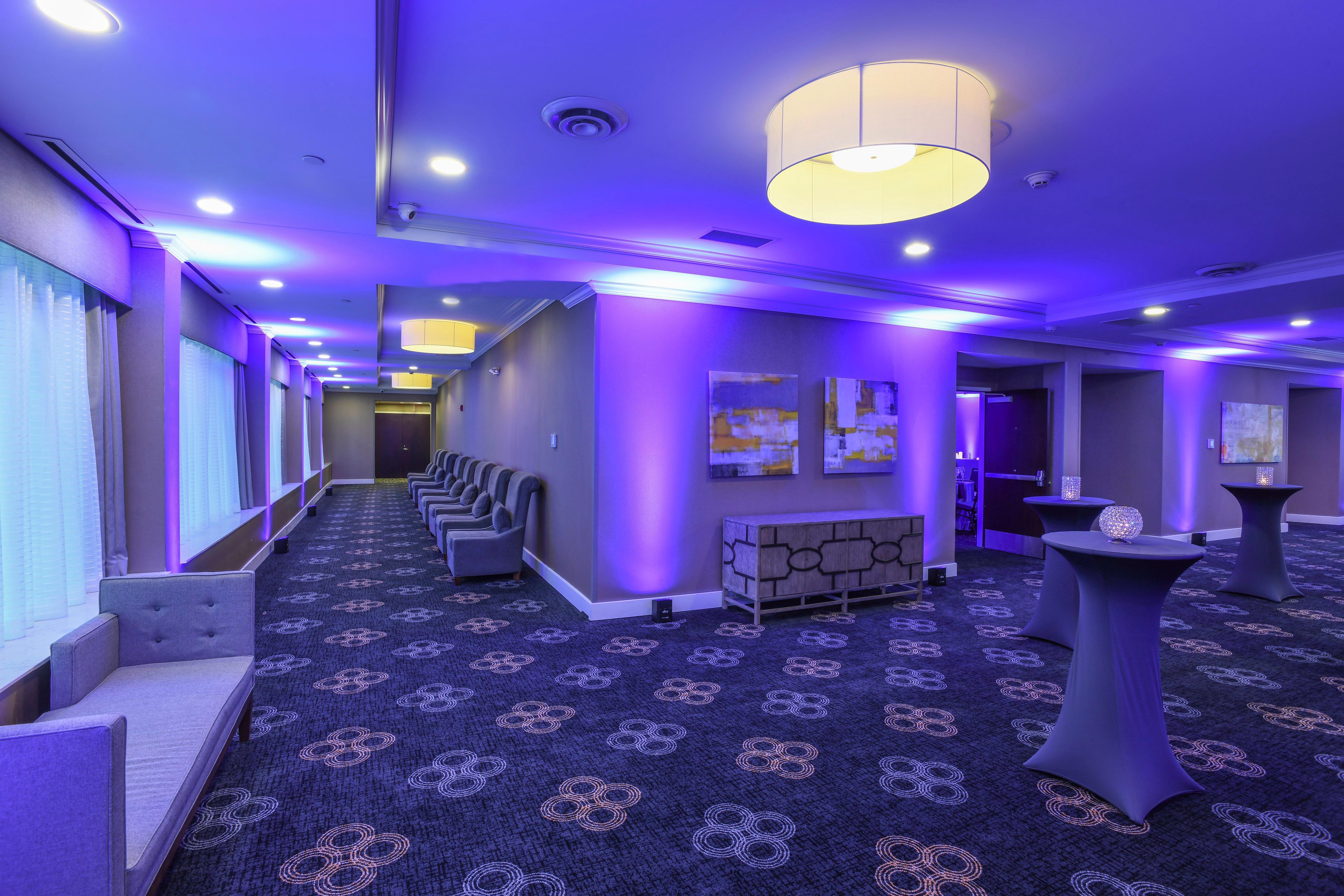 Hotel Voco The Clair Downtown By Ihg 3*
