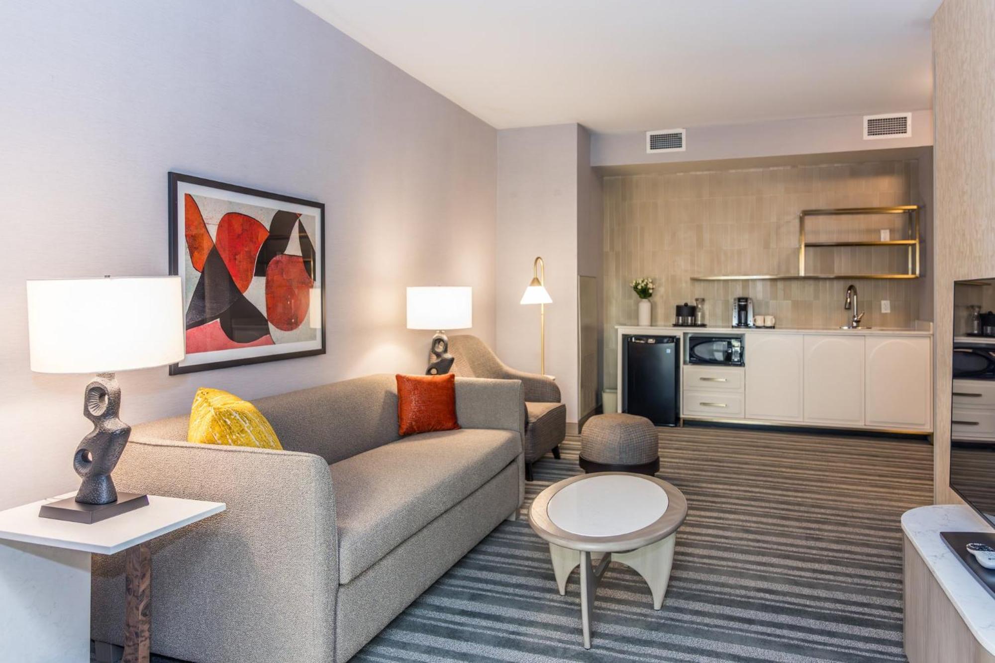 Voco The Clair Downtown By Ihg Hotel 3*